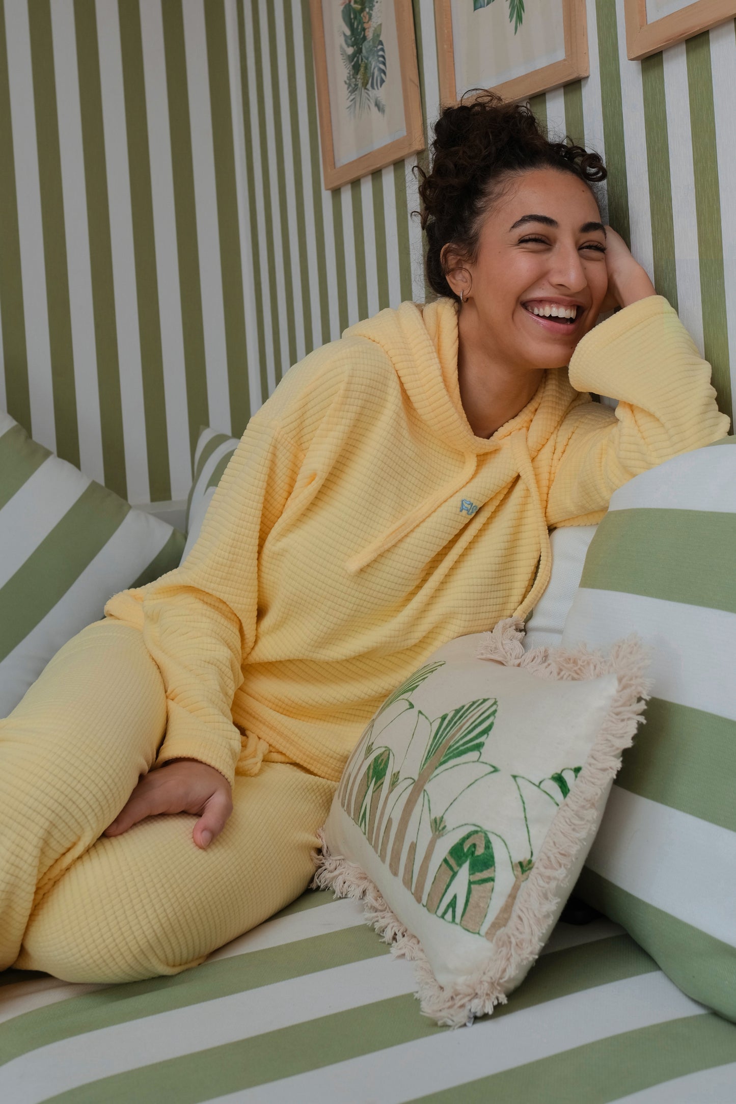 Classic Bubbles Velvet PJ In Mango